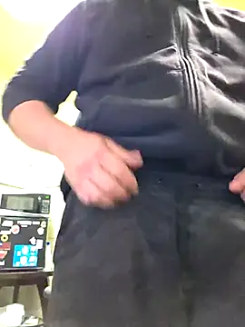 Cockrub1 online show from May 6, 11:36 am