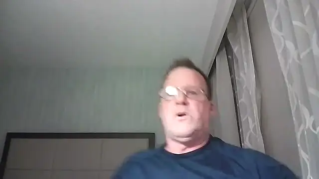 Cockrub1 online show from November 5, 10:51 am