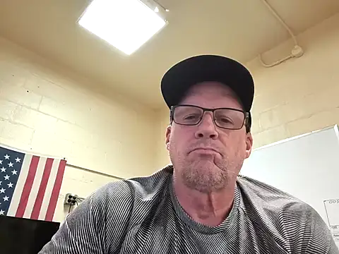 Cockrub1 online show from May 1, 6:57 pm