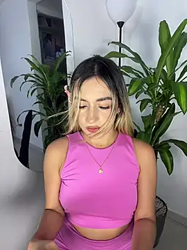 alison collins online show from March 3, 7:21 pm