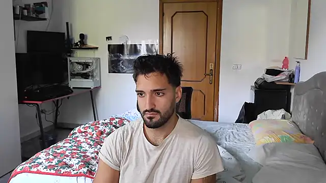 Snapshot of Alexox02 chatting on October 11, 8:48 am Alexox02 online show from October 11, 8:48 am