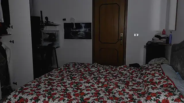 Snapshot of Alexox02 chatting on October 18, 4:53 pm Alexox02 online show from October 18, 4:53 pm