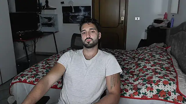 Snapshot of Alexox02 chatting on October 10, 8:42 pm Alexox02 online show from October 10, 8:42 pm