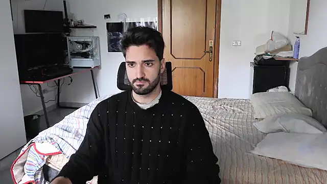 Snapshot of Alexox02 chatting on November 26, 9:09 am Alexox02 online show from November 26, 9:09 am