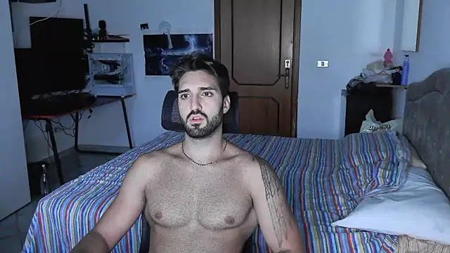 Snapshot of Alexox02 chatting on September 25, 4:57 pm Alexox02 online show from September 25, 4:57 pm