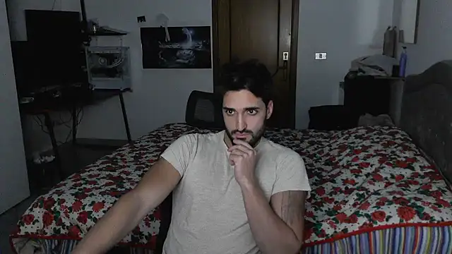 Snapshot of Alexox02 chatting on November 16, 7:29 pm Alexox02 online show from November 16, 7:29 pm