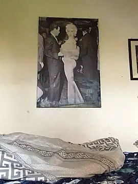 monstercock60000 online show from July 8, 2:57 am