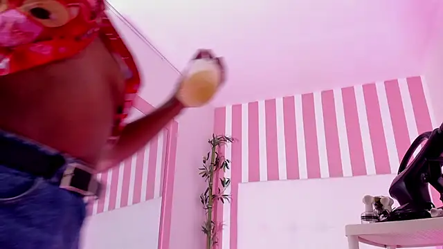 Coco Kiss online show from March 3, 7:32 pm