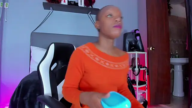 Coco Kiss online show from October 26, 1:11 pm