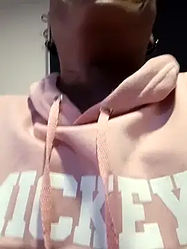 Coco Kiss online show from October 27, 7:04 pm