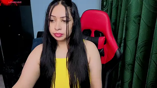 charlotee lovee69 online show from July 5, 4:19 am