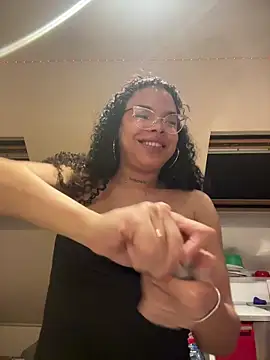 naomikandra online show from November 28, 4:51 pm