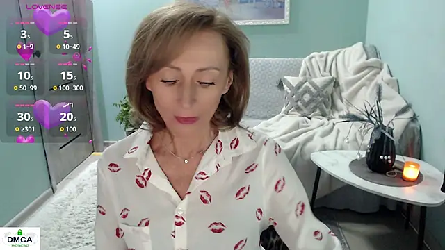 HornyMilf 777 online show from March 6, 6:19 am