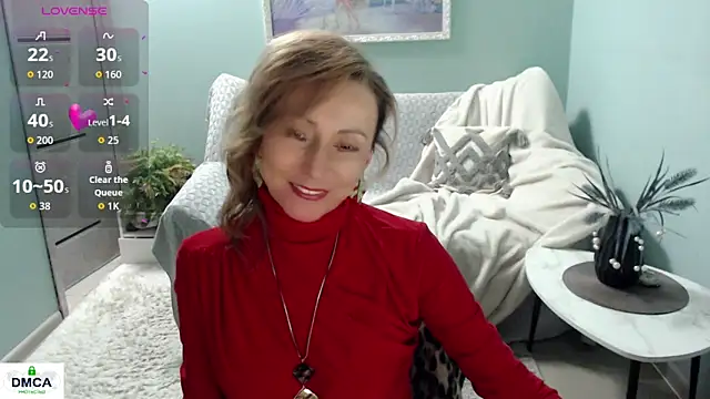 HornyMilf 777 online show from October 31, 5:48 am