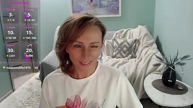 HornyMilf 777 online show from October 12, 6:48 am