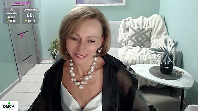 HornyMilf 777 online show from June 26, 7:36 am