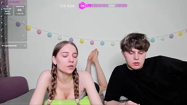 Snapshot of Emily_and_Ilumi chatting on February 16, 7:49 pm Emily and Ilumi online show from February 16, 7:49 pm