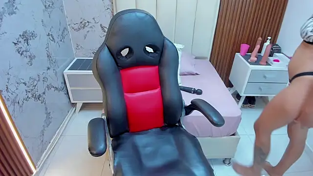 MILEY JOAS2 online show from March 25, 7:13 pm