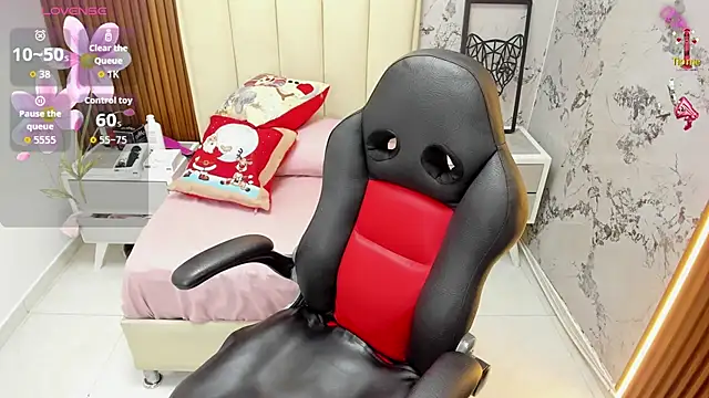 Snapshot of MILEY_JOAS2 chatting on December 1, 7:26 pm MILEY JOAS2 online show from December 1, 7:26 pm