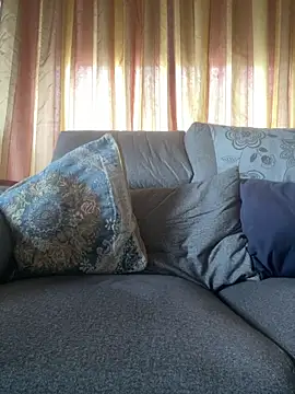 Russirayu online show from February 11, 8:36 am