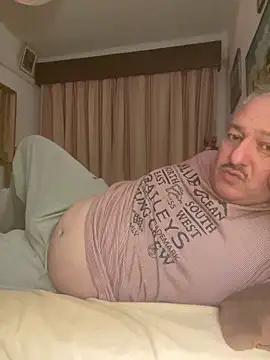 Russirayu online show from April 10, 9:33 pm