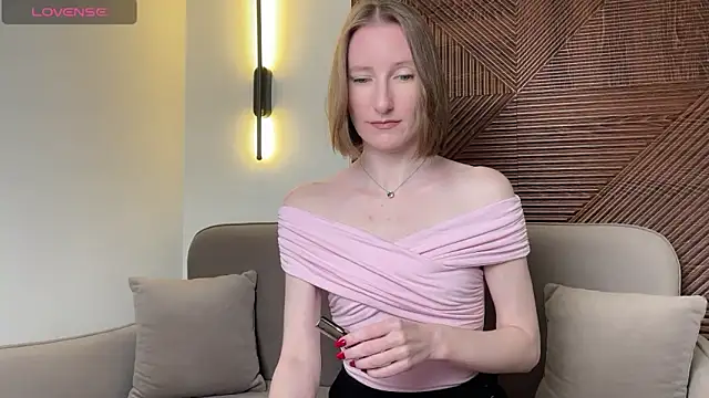 MonikaBos online show from February 28, 8:08 pm