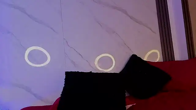 CandyQueenGold online show from March 8, 2:04 am