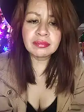 Snapshot of isabellacen chatting on December 29, 4:48 am isabellacen online show from December 29, 4:48 am