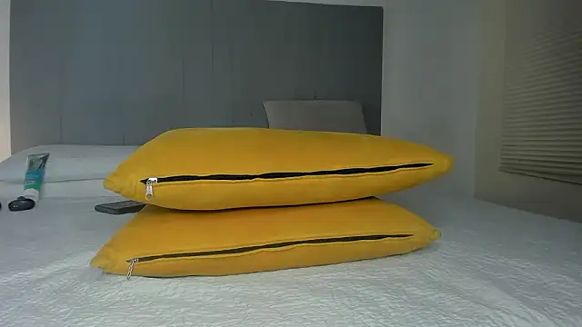  Molly rosse  online show from January 17, 1:04 pm