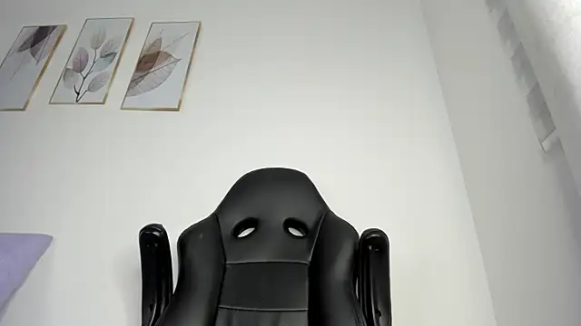 Snapshot of _Molly_rosse_ chatting on June 3, 11:55 am Molly rosse online show from June 3, 11:55 am