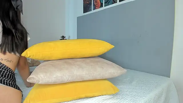 Snapshot of _Molly_rosse_ chatting on November 25, 1:00 pm Molly rosse online show from November 25, 1:00 pm