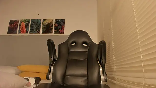  Molly rosse  online show from May 6, 12:31 pm