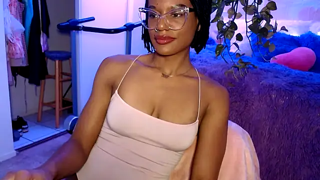 CocoSage online show from January 9, 11:00 pm