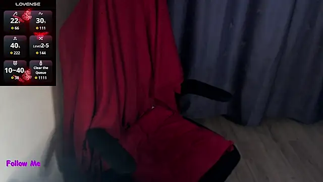 mia-joy online show from February 13, 10:48 am