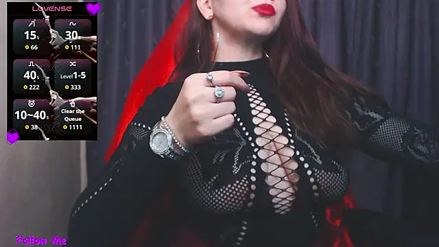 mia-joy online show from October 25, 8:13 am