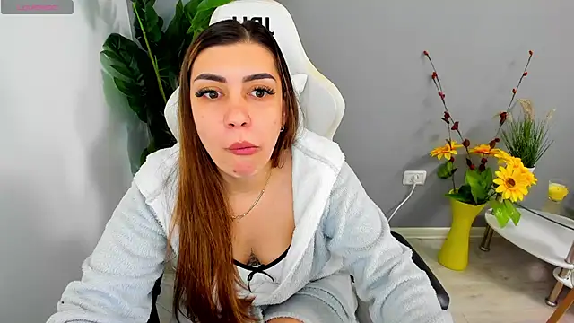EveEvian online show from April 24, 11:23 am
