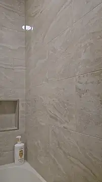 Snapshot of bigdeal698 chatting on December 14, 11:16 am bigdeal698 online show from December 14, 11:16 am