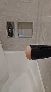 Snapshot of bigdeal698 chatting on November 25, 7:30 am bigdeal698 online show from November 25, 7:30 am