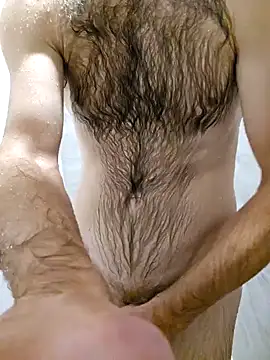 Snapshot of bigdeal698 chatting on October 12, 6:37 am bigdeal698 online show from October 12, 6:37 am