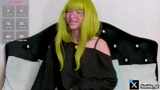 nonawhitemm online show from March 28, 6:47 am