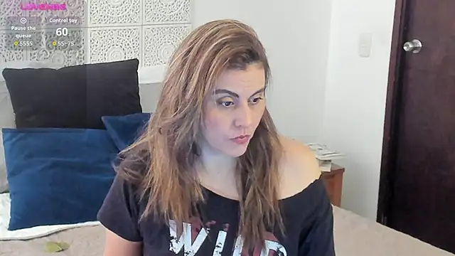 V monse online show from December 17, 9:20 pm