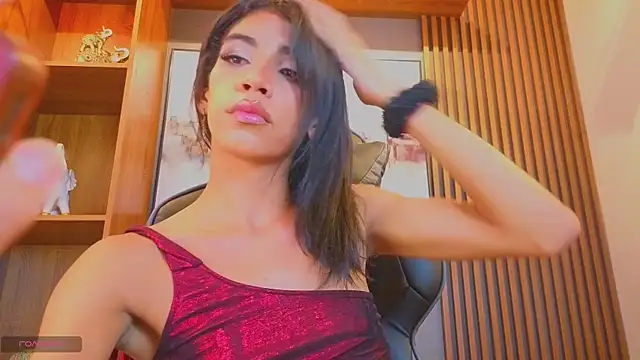 Snapshot of Alahia_Rodriguez chatting on July 11, 9:04 pm Alahia Rodriguez online show from July 11, 9:04 pm