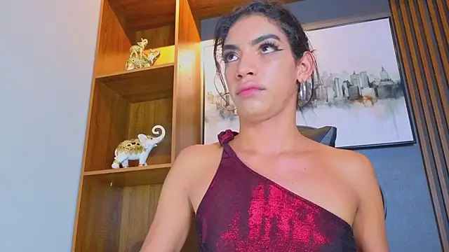 Alahia Rodriguez online show from May 16, 11:48 pm