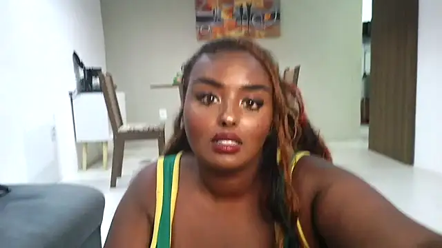 Snapshot of SiminFox chatting on June 14, 2:24 am SiminFox online show from June 14, 2:24 am