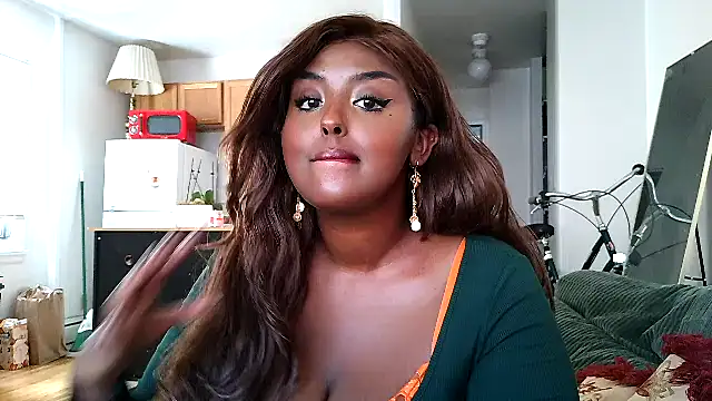 Snapshot of SiminFox chatting on October 27, 5:14 pm SiminFox online show from October 27, 5:14 pm