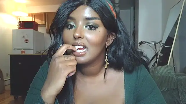 Snapshot of SiminFox chatting on October 7, 1:50 am SiminFox online show from October 7, 1:50 am