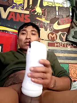 Tonyada18 online show from February 17, 2:58 pm