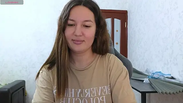 Nelly Fischer online show from April 24, 3:36 pm