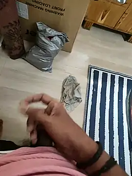 Snapshot of samlord261 chatting on December 3, 7:19 am samlord261 online show from December 3, 7:19 am