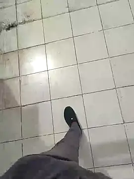 Snapshot of samlord261 chatting on September 19, 8:40 am samlord261 online show from September 19, 8:40 am